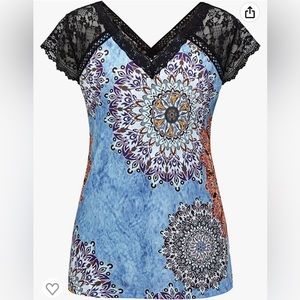 Women’s Lace top with cap sleeves pretty geometric design blouse size me…